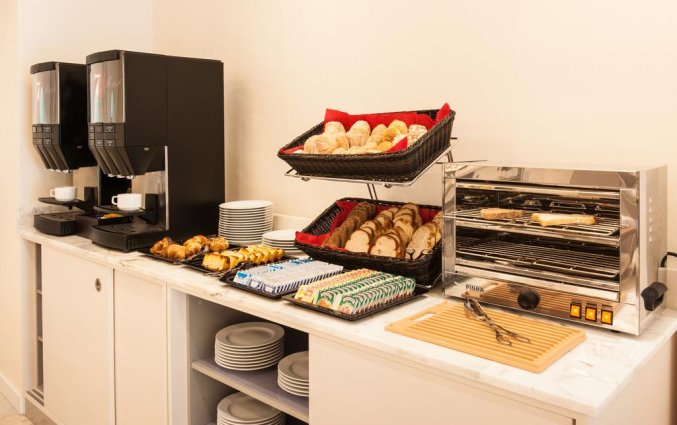 Ontbijtzaal van Hotel the 7 in Lissabon