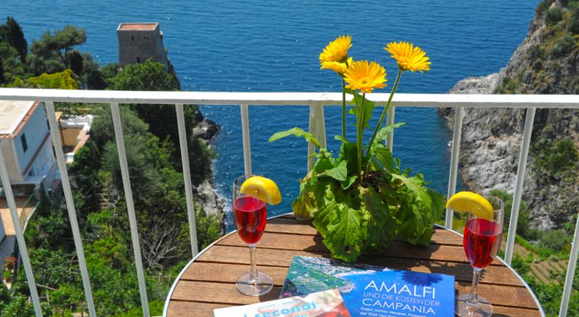 Terras van Hotel Villa Bellavista in Amalfi