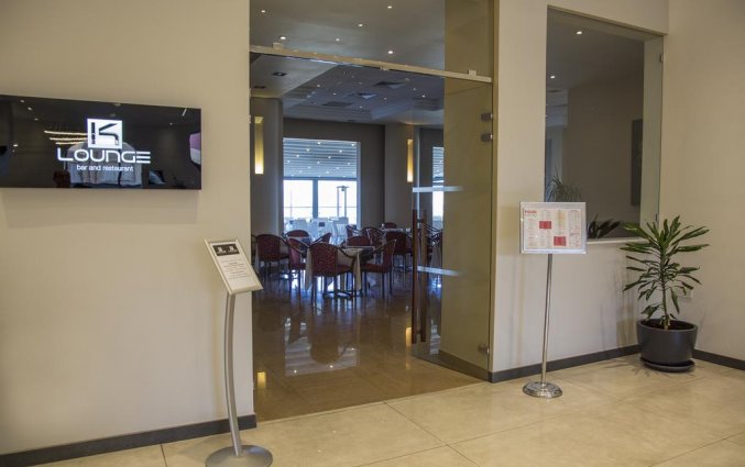 Entree van hotel Paradise Bay malta